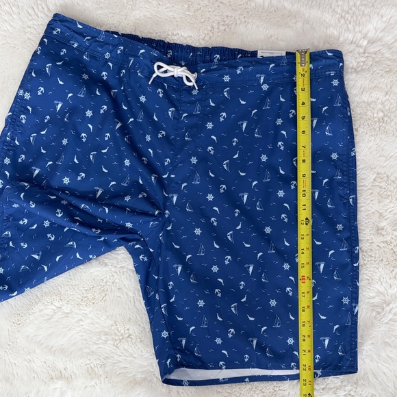 ST JOHN’S BAY ,Size 2XL,Blue Patterned Men's Swim Shorts - Picture 9 of 17